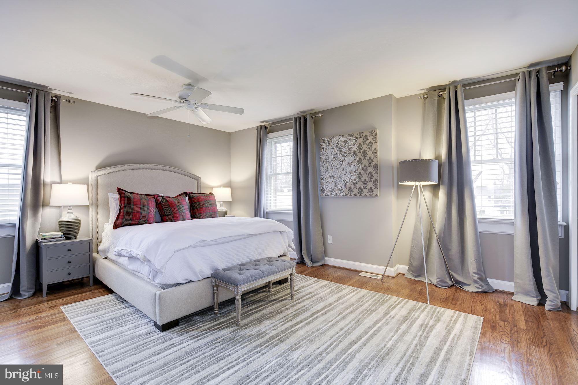 4510 Chestnut Street Bethesda, MD 20814 - Photo 13 of 26 Bedroom (Master)