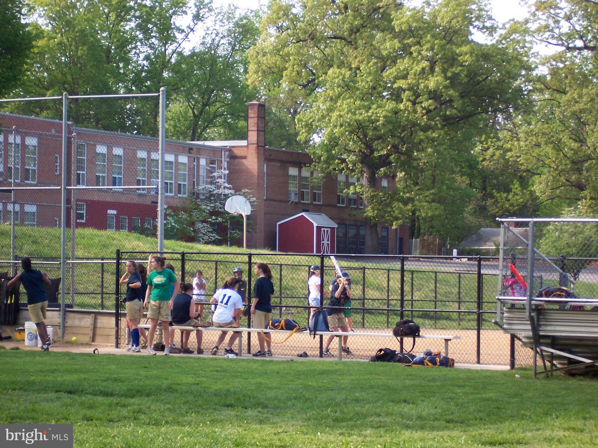4510 Chestnut Street Bethesda, MD 20814 - Photo 25 of 26 Lynbrook Park- baseball field