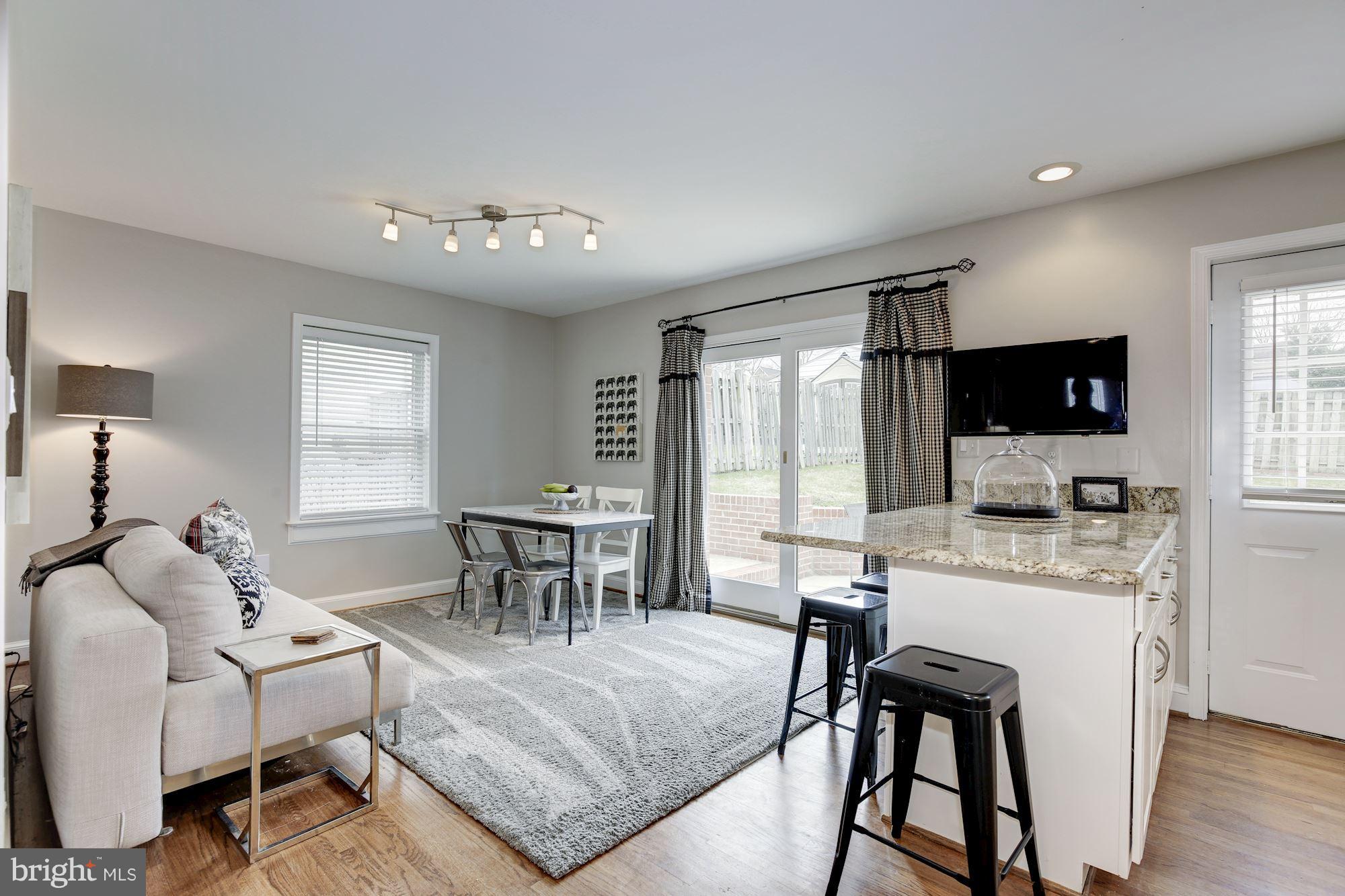 4510 Chestnut Street Bethesda, MD 20814 - Photo 7 of 26 Breakfast bar and easy access to yard