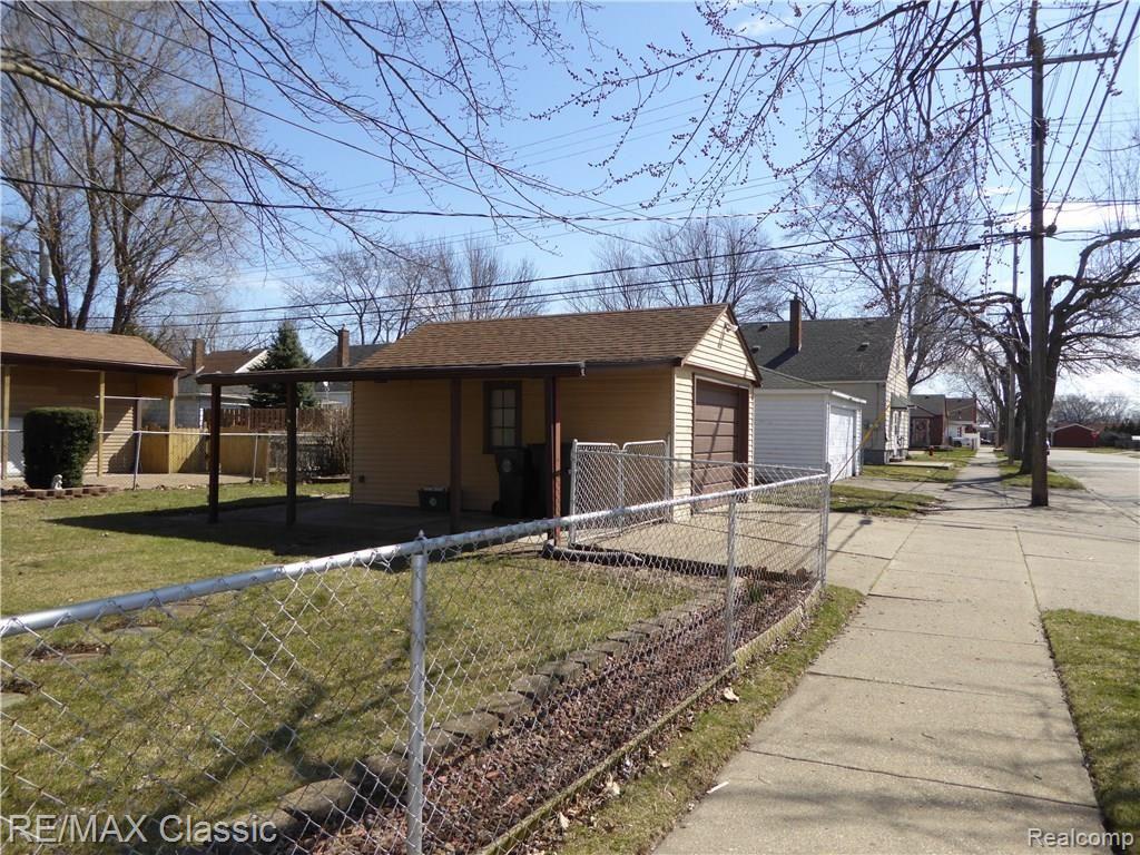 18064 Ruth Street Melvindale, MI 48122 - Photo 33 of 37