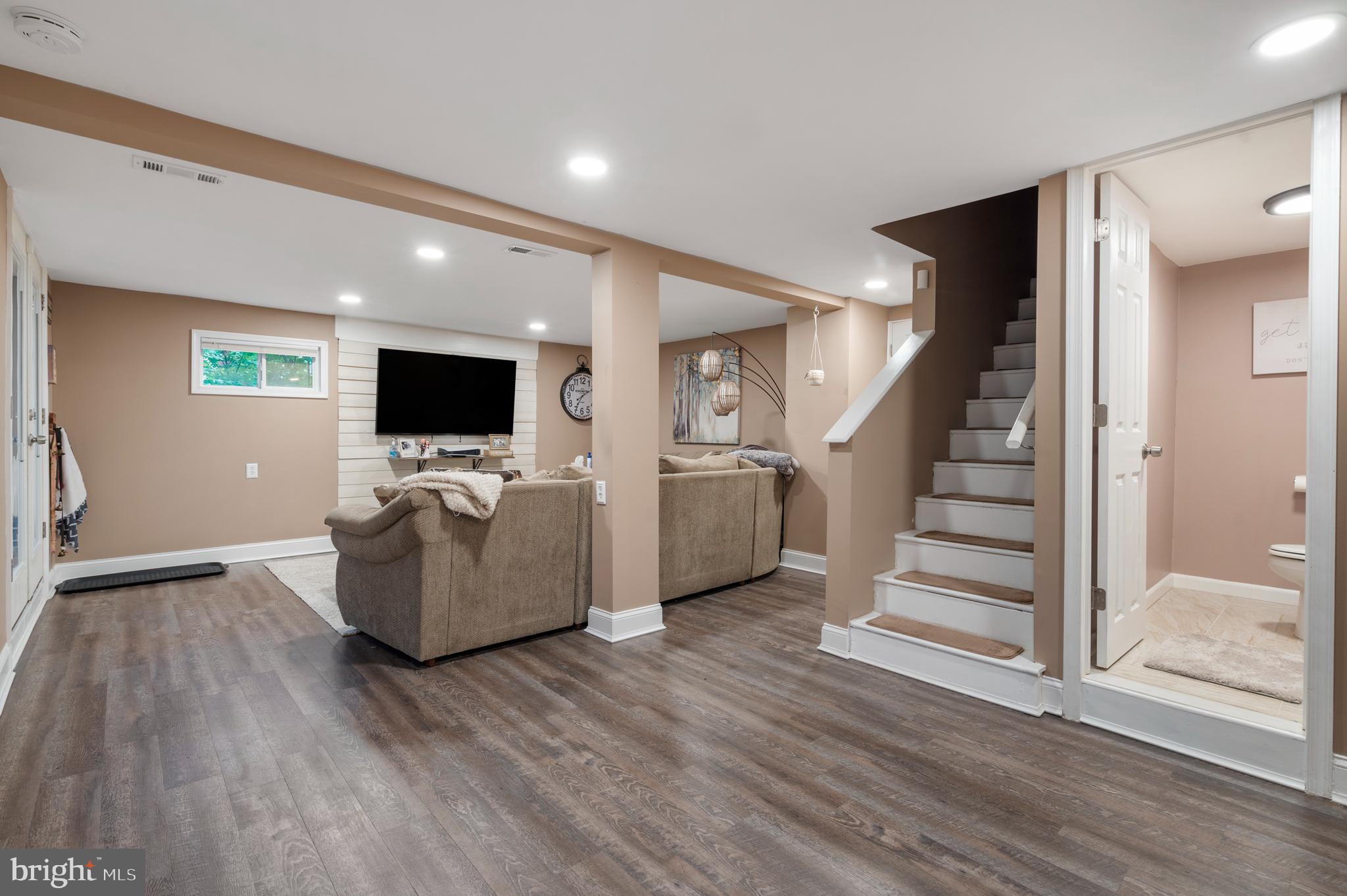 240 Madison Road Willow Grove, PA 19090 - Photo 21 of 32