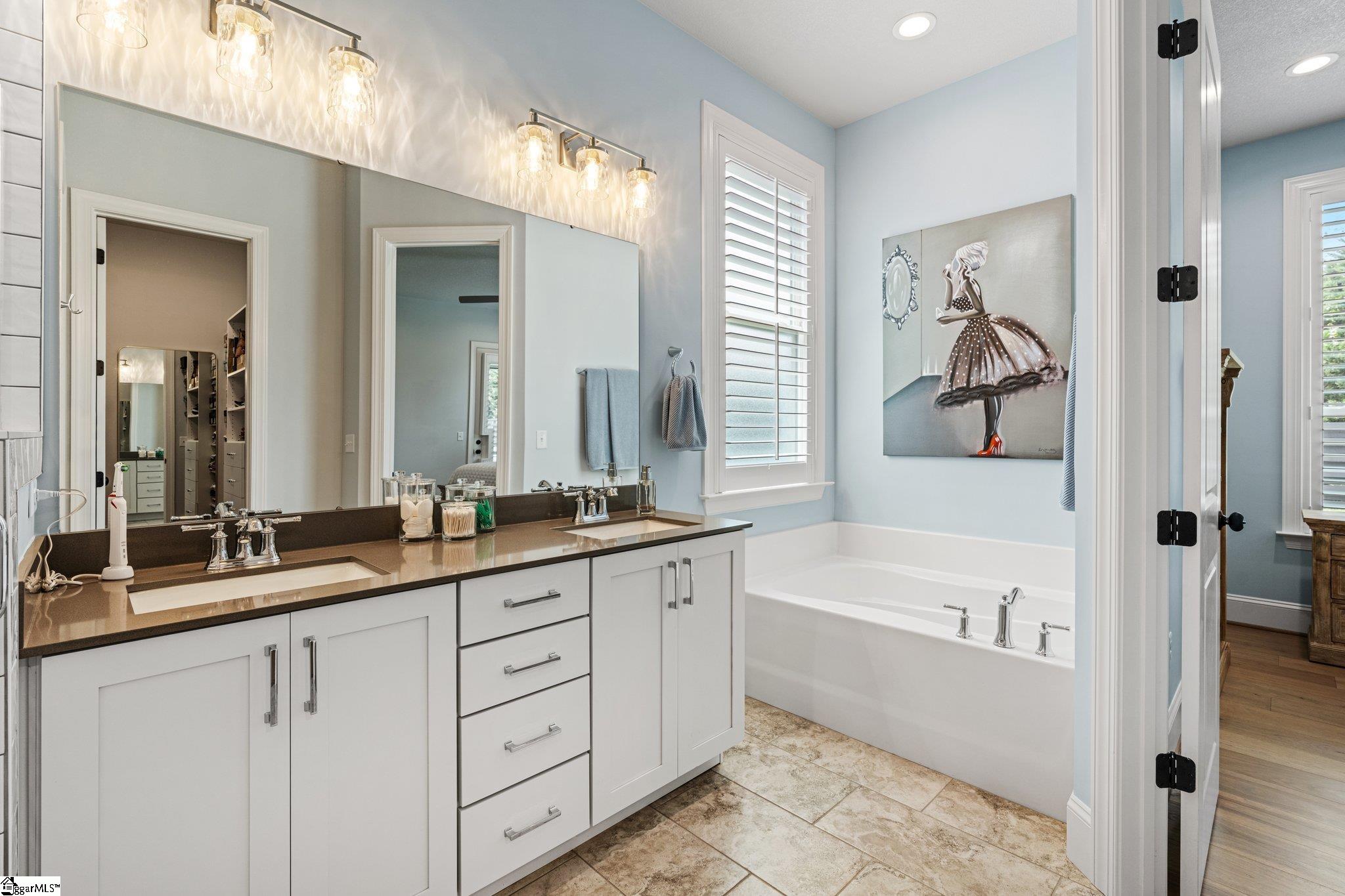 106 Pleasant Brook Road Simpsonville, SC 29680 - Photo 14 of 27 Gallery Image 14