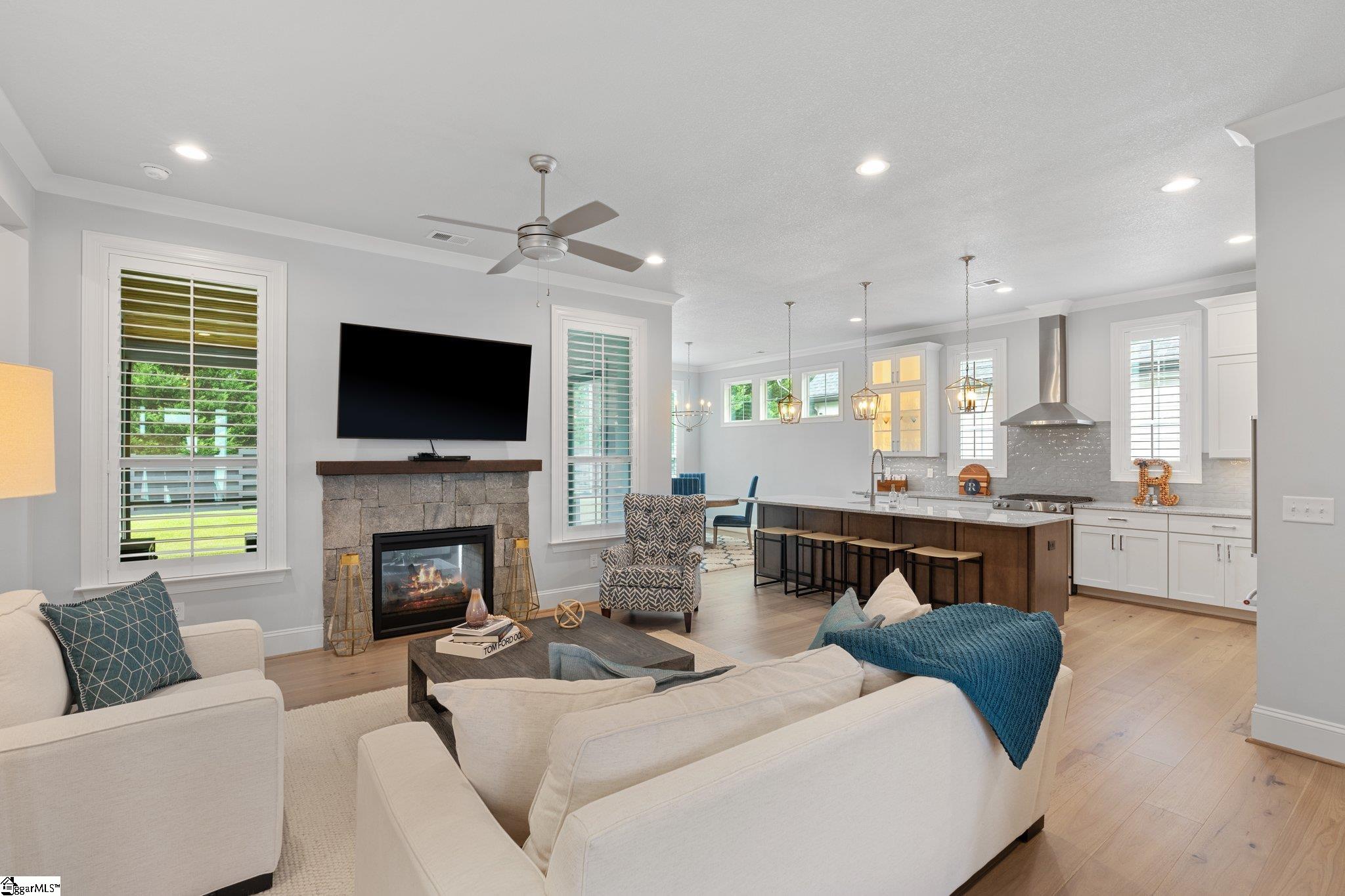 106 Pleasant Brook Road Simpsonville, SC 29680 - Photo 4 of 27 Gallery Image 4