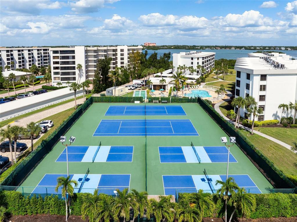 8767 Midnight Pass Road, Unit 505F Sarasota, FL 34242 - Photo 31 of 49