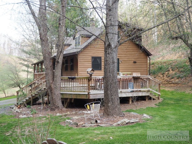 675 Ray Davis Road Lansing, NC 28643 - Photo 13 of 20