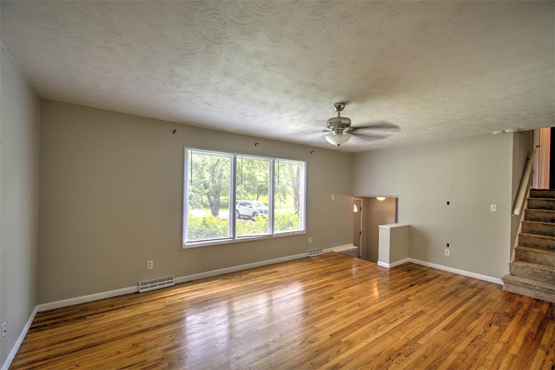 2339 South Rainwater Drive Decatur, IL 62521 - Photo 7 of 25