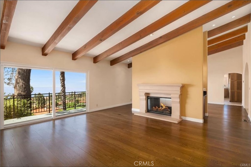 6866 Crest Road Rancho Palos Verdes, CA 90275 - Photo 4 of 7 formal living room