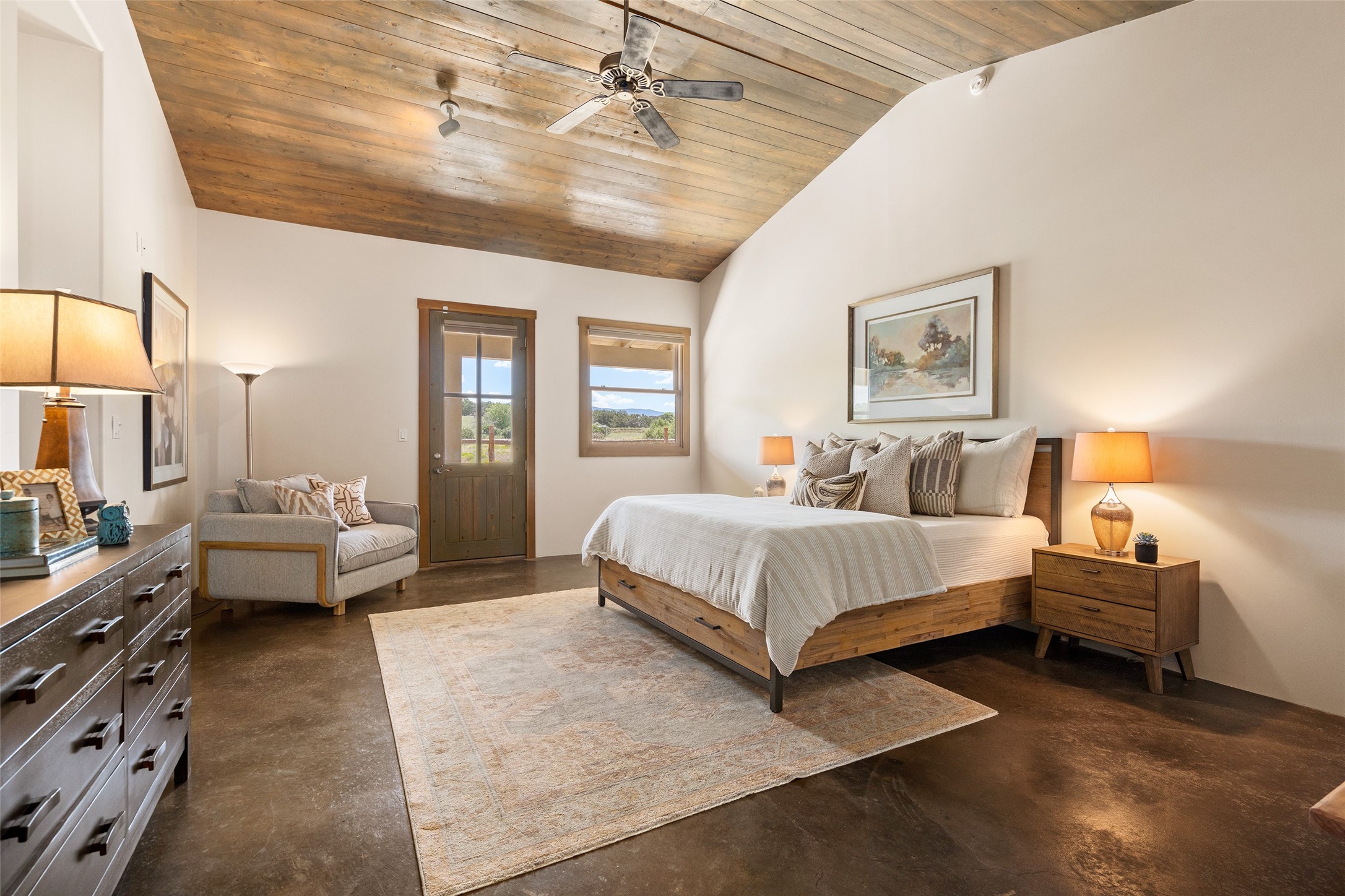 15 Rancho Mañana Santa Fe, NM 87506 - Photo 8 of 27 Primary Bedroom