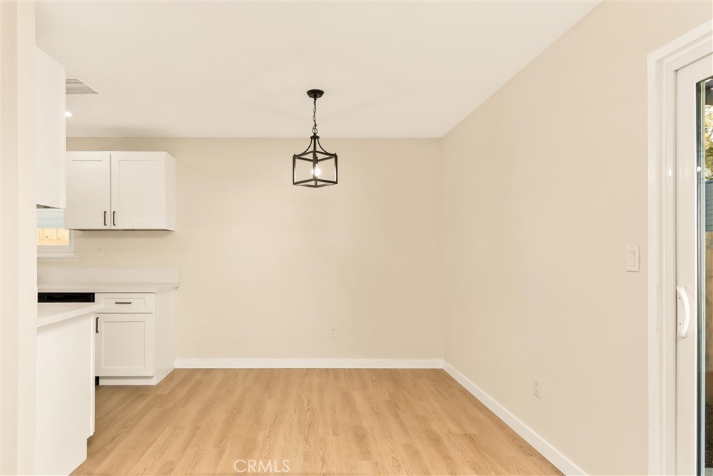 13376 Robin Court Yucaipa, CA 92399 - Photo 12 of 40 Dining Room