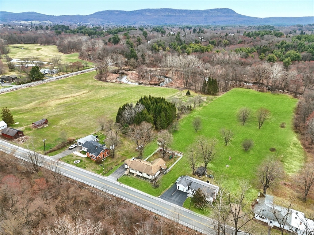 16 Pomeroy Meadow Road Easthampton, MA 01027 - Photo 1 of 41