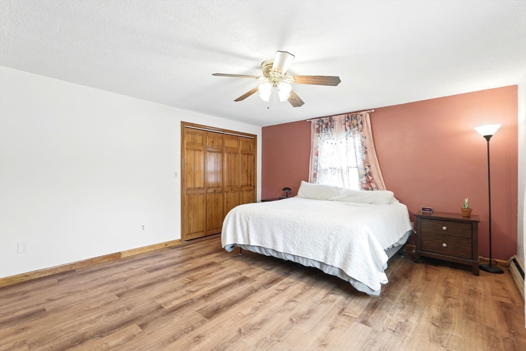 16 Pomeroy Meadow Road Easthampton, MA 01027 - Photo 14 of 41