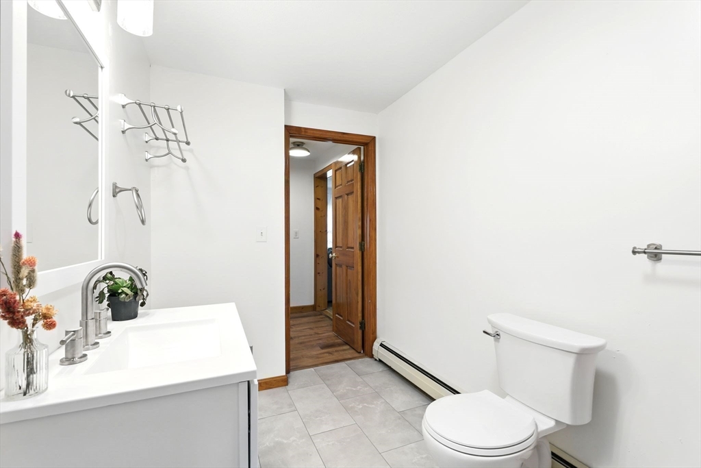 16 Pomeroy Meadow Road Easthampton, MA 01027 - Photo 28 of 41