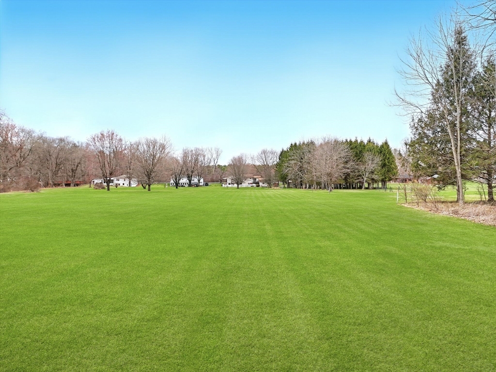 16 Pomeroy Meadow Road Easthampton, MA 01027 - Photo 41 of 41