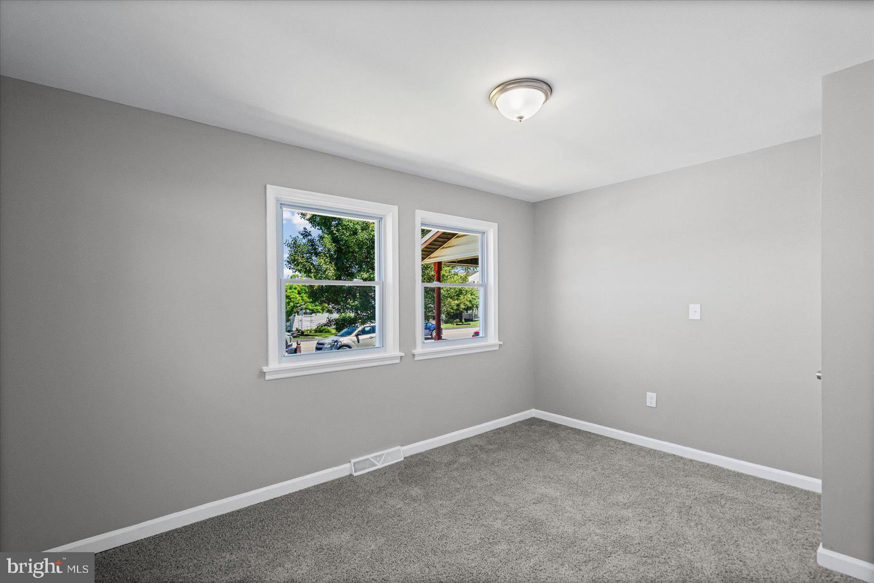 567 Compass Road East Baltimore, MD 21220 - Photo 28 of 32