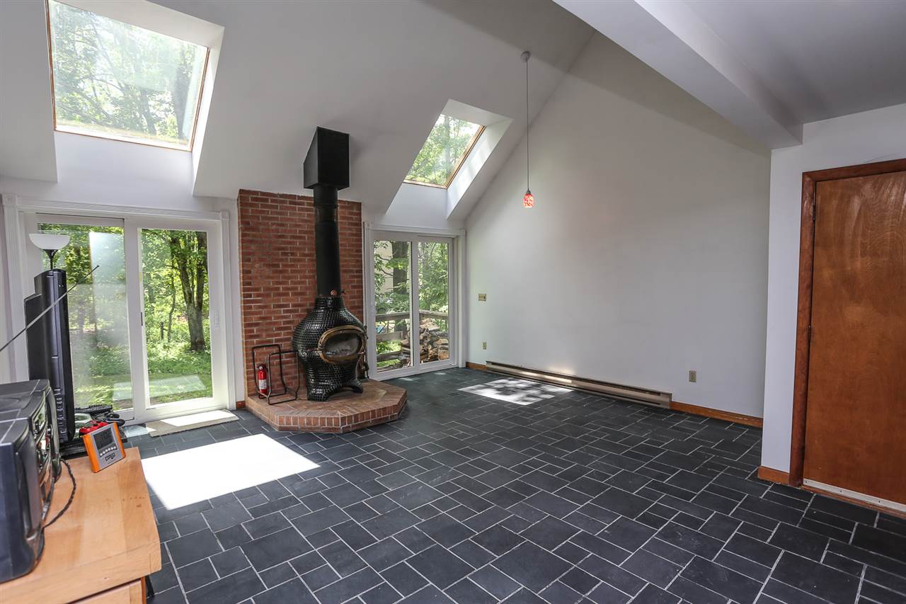 163 Wheel Wright Road Hampstead, NH 03841 - Photo 15 of 40