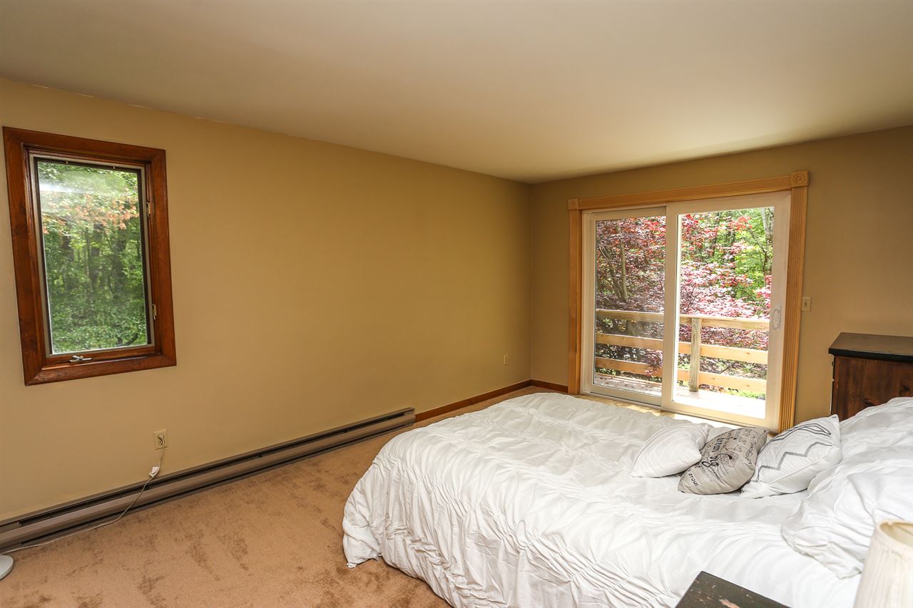 163 Wheel Wright Road Hampstead, NH 03841 - Photo 30 of 40