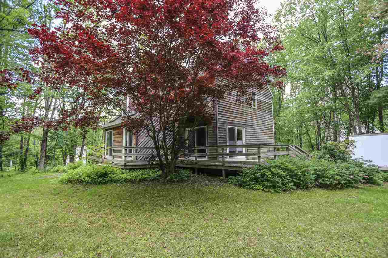 163 Wheel Wright Road Hampstead, NH 03841 - Photo 4 of 40