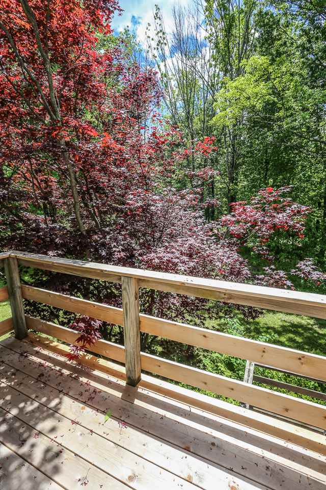 163 Wheel Wright Road Hampstead, NH 03841 - Photo 34 of 40