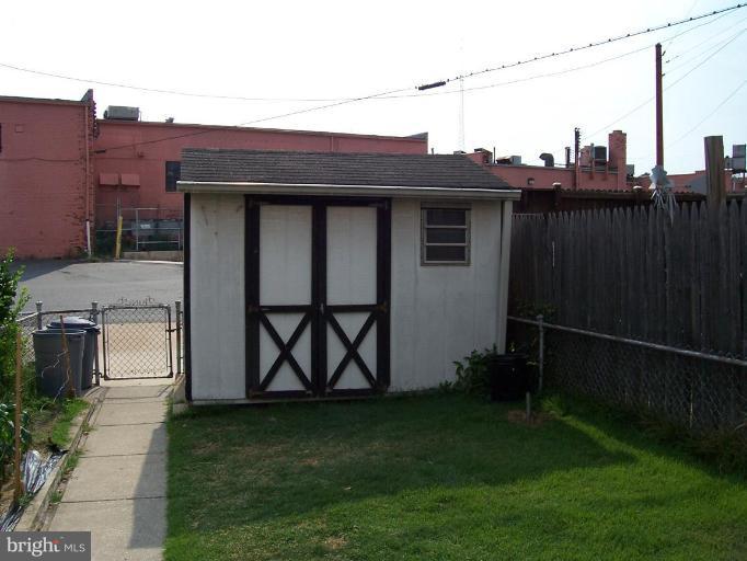 3416 Dunran Road Dundalk, MD 21222 - Photo 4 of 29 Shed