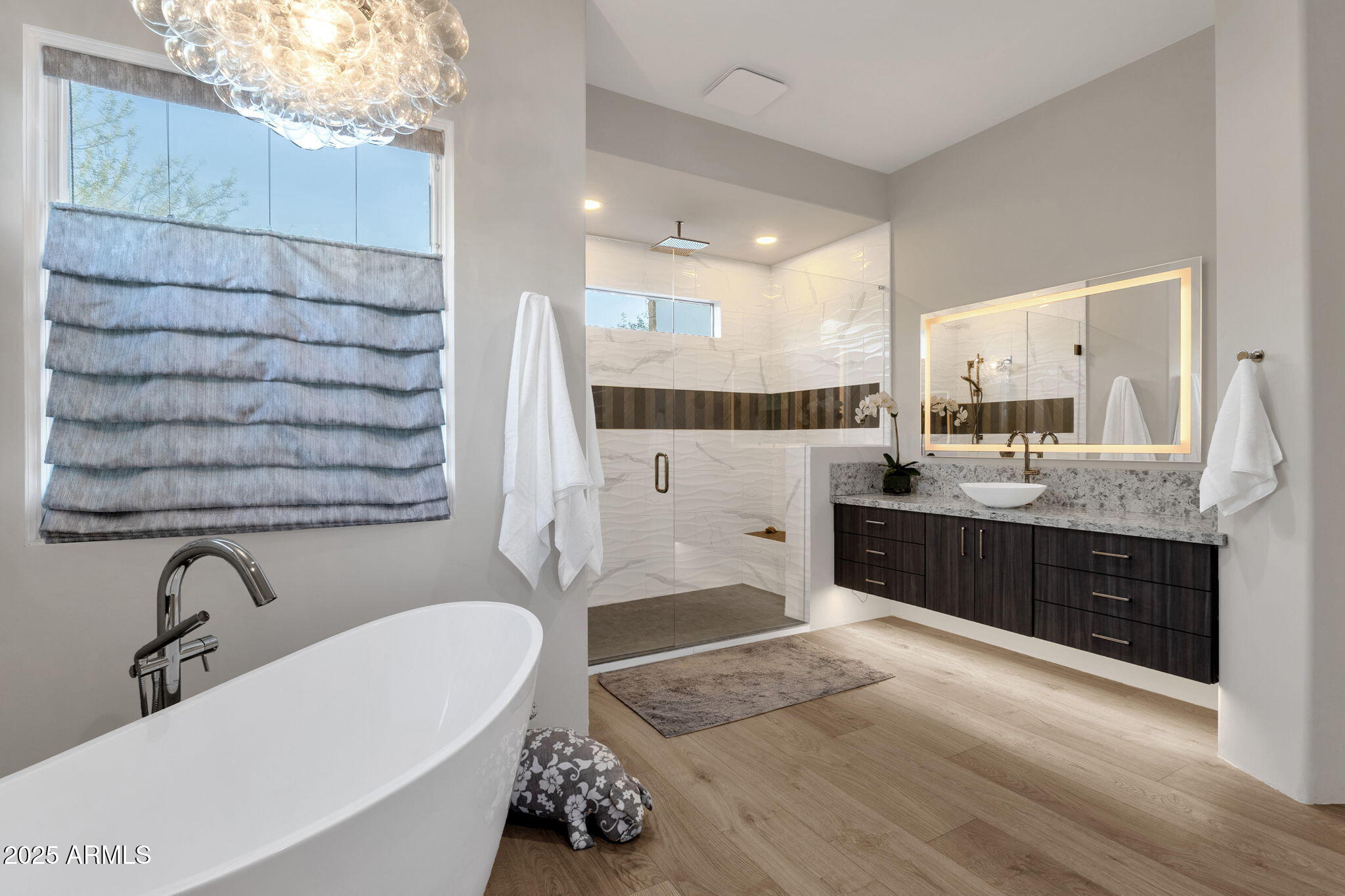 6832 East Stevens Road Cave Creek, AZ 85331 - Photo 25 of 56 Primary bathroom