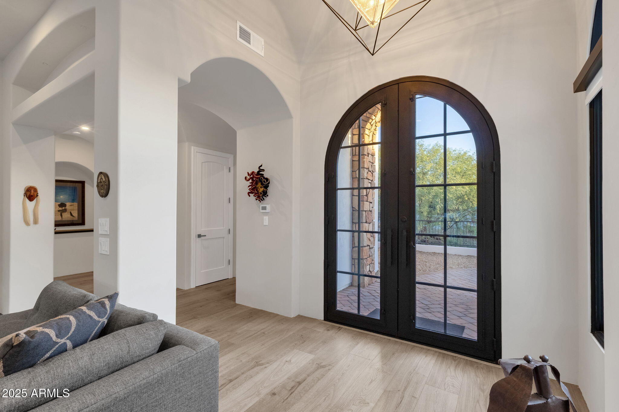 6832 East Stevens Road Cave Creek, AZ 85331 - Photo 4 of 56 Entryway