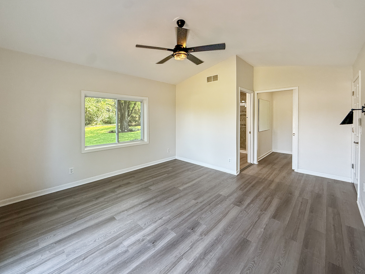 3157 South Baileyville Road Freeport, IL 61032 - Photo 20 of 39