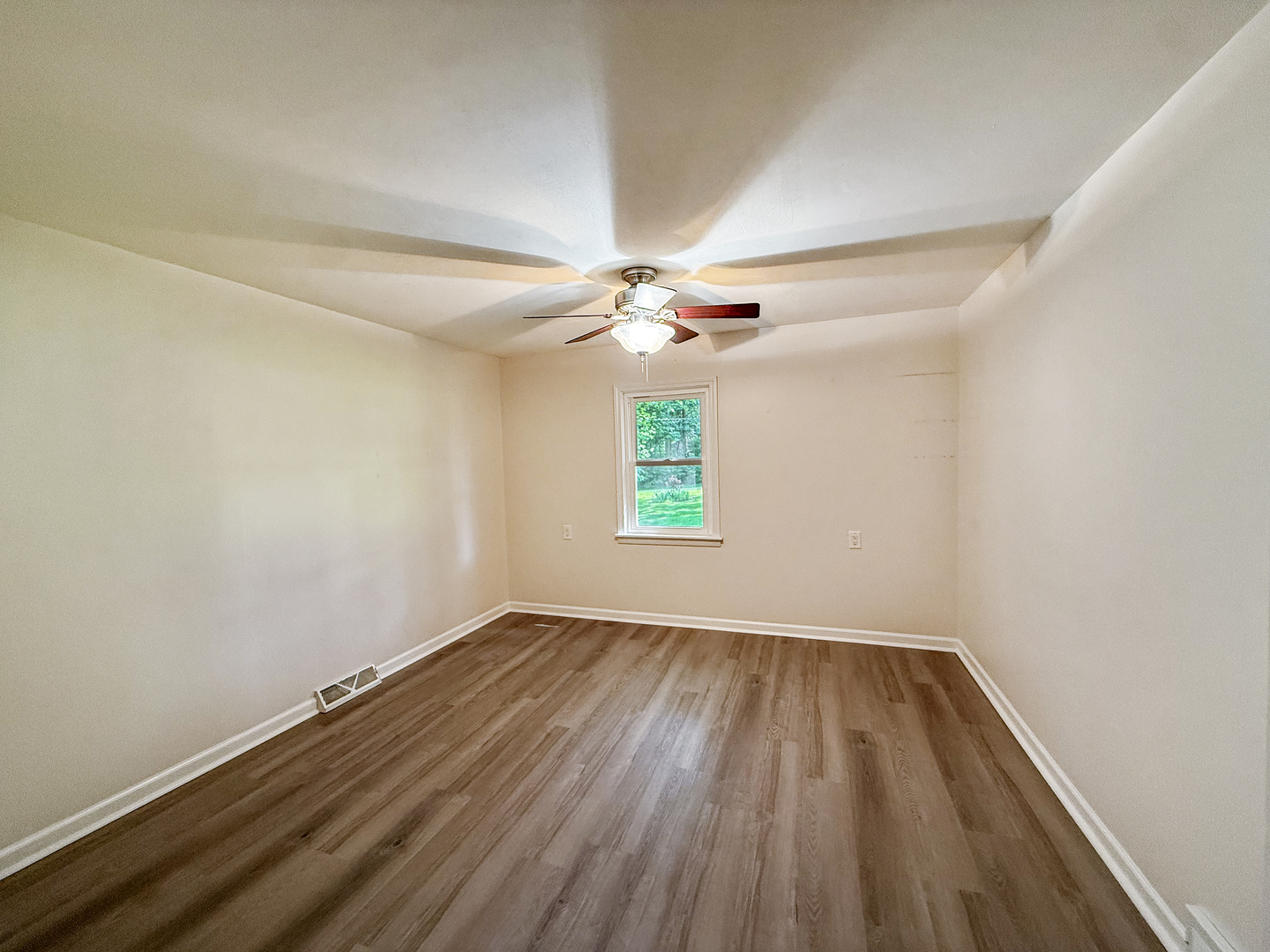 3157 South Baileyville Road Freeport, IL 61032 - Photo 25 of 39