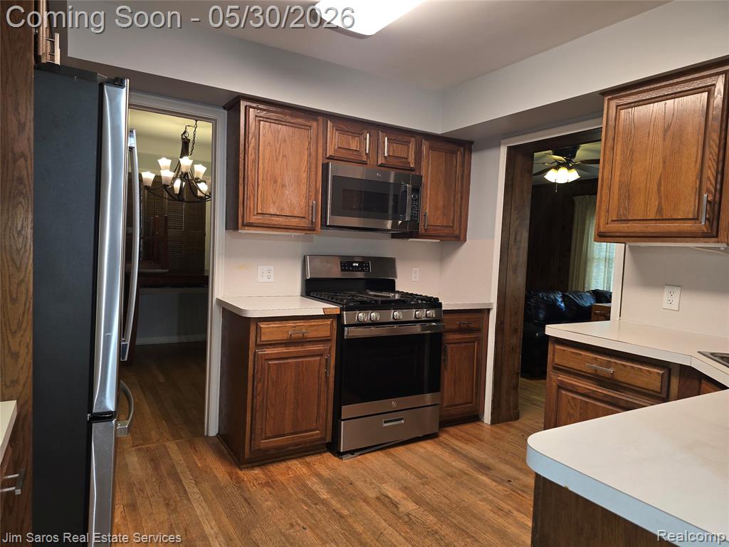 1762 Bournemouth Road Grosse Pointe, MI 48236 - Photo 8 of 21