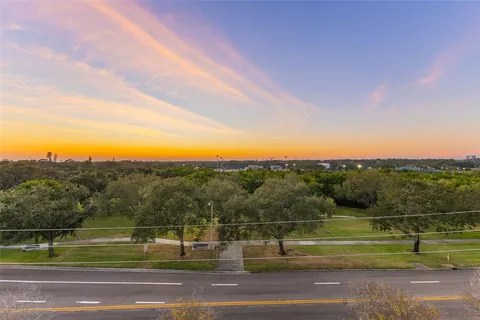 $799,000 | 2104 4th Street South, St. Petersburg, FL 33705