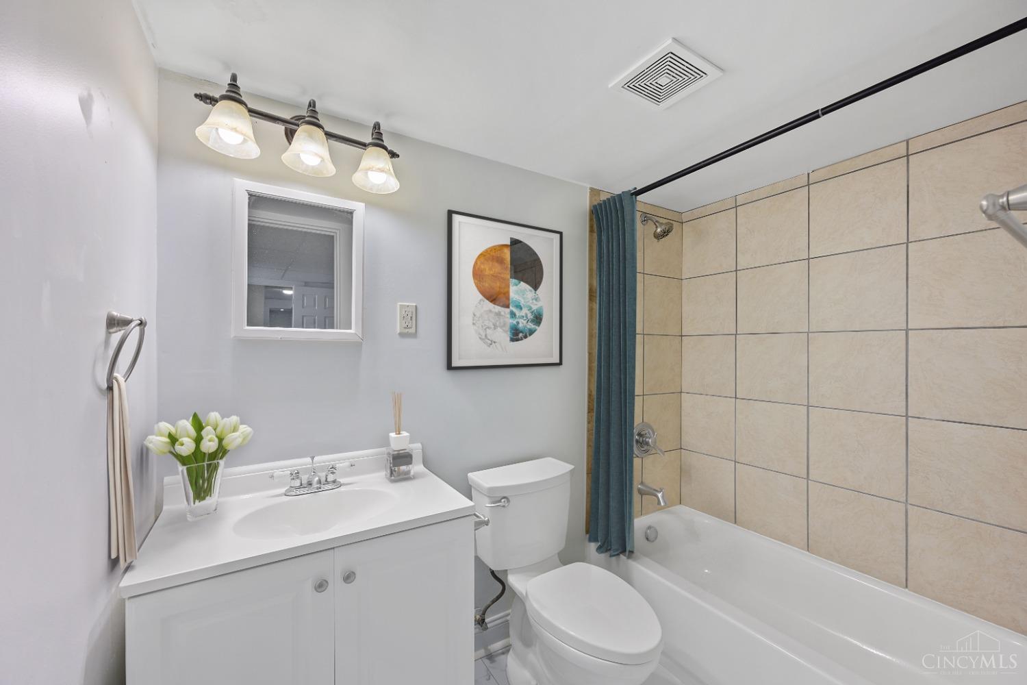 825 William Howard Taft Road, Unit 40 Cincinnati, OH 45206 - Photo 7 of 7
