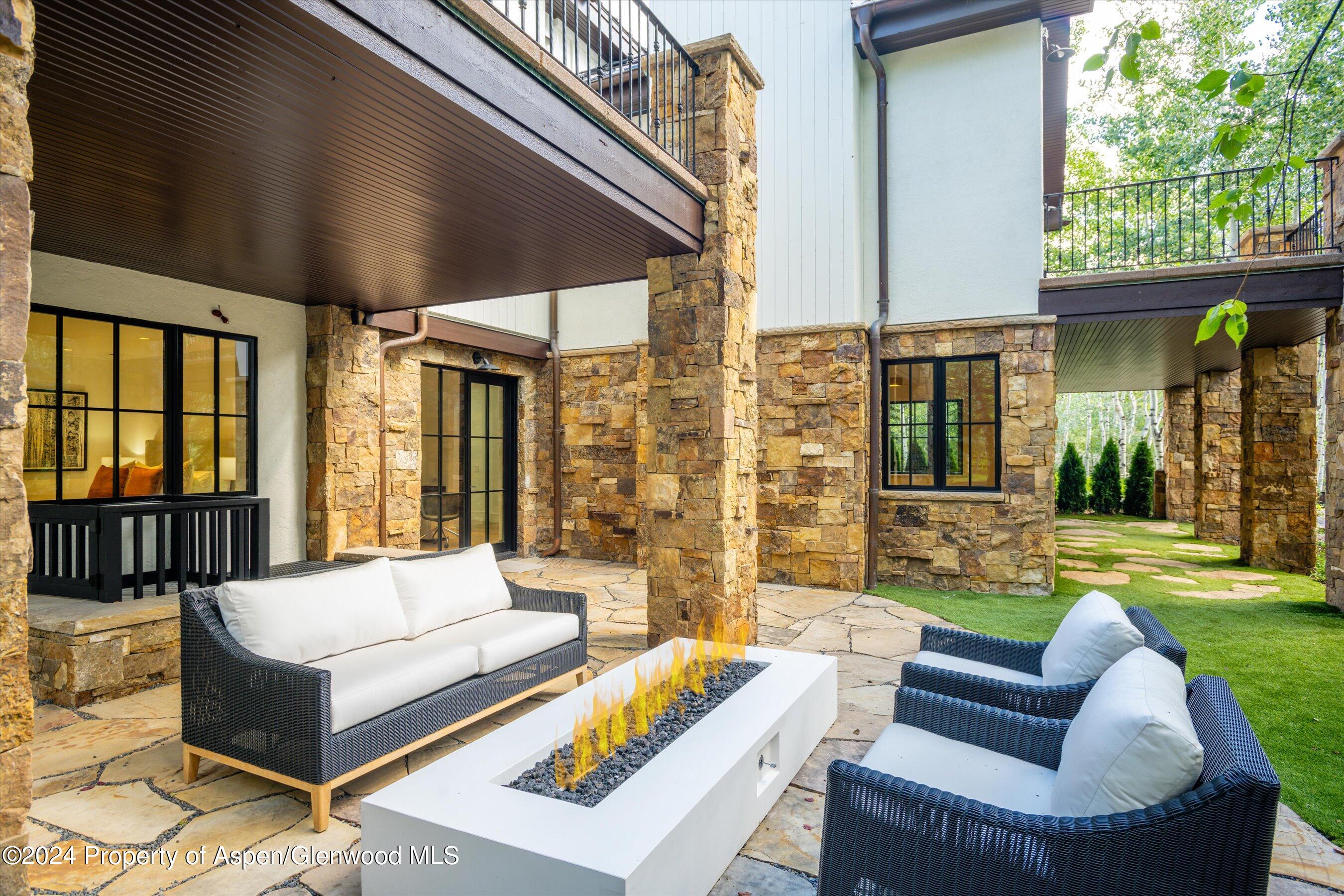 137 Westview Drive Aspen, CO 81611 - Photo 36 of 49 88-137WestViewDr_24081969