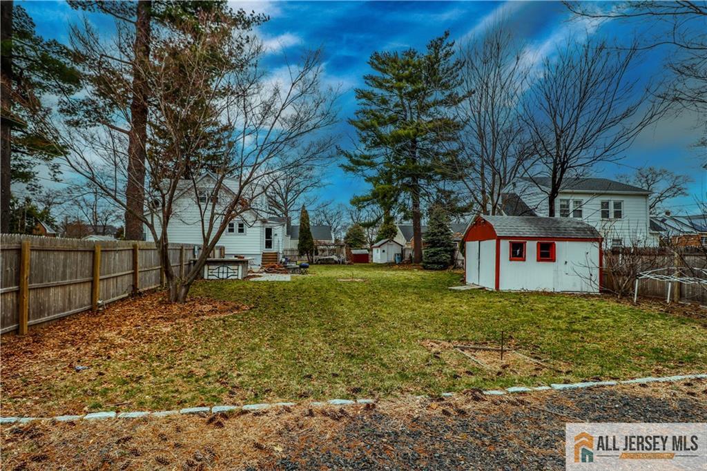 13 Riverview Avenue Edison, NJ 08817 - Photo 7 of 8