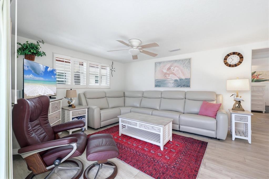 6154 Midnight Pass Road, Unit 7C Sarasota, FL 34242 - Photo 18 of 45
