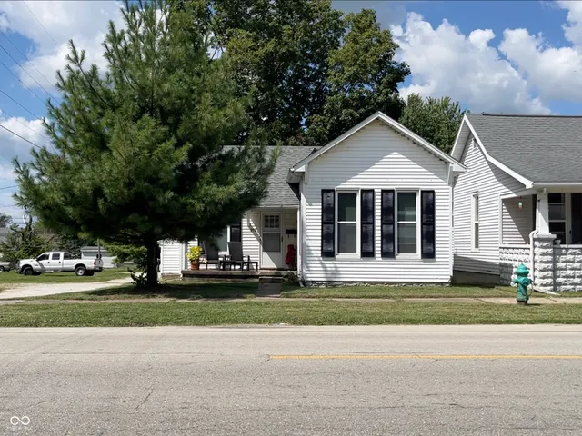 $129,900 | 319 North Ireland Street, Greensburg, IN 47240