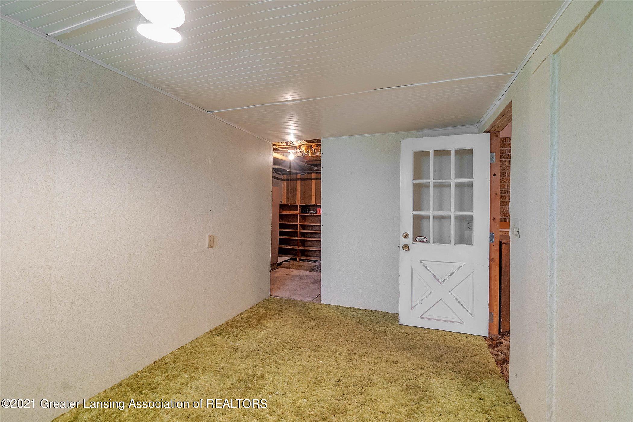 3928 Vanneter Road Williamston, MI 48895 - Photo 29 of 42 29-928 Vanneter Rd-McConnell-WindowStill