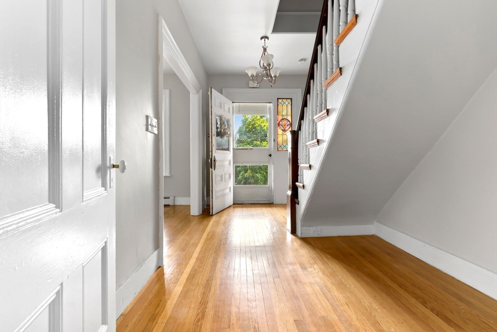 868 Main Street Reading, MA 01867 - Photo 21 of 41 Gallery Image 21