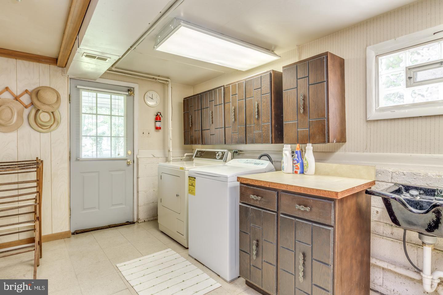501 Bancroft Road Cherry Hill, NJ 08034 - Photo 19 of 28 Laundry Room