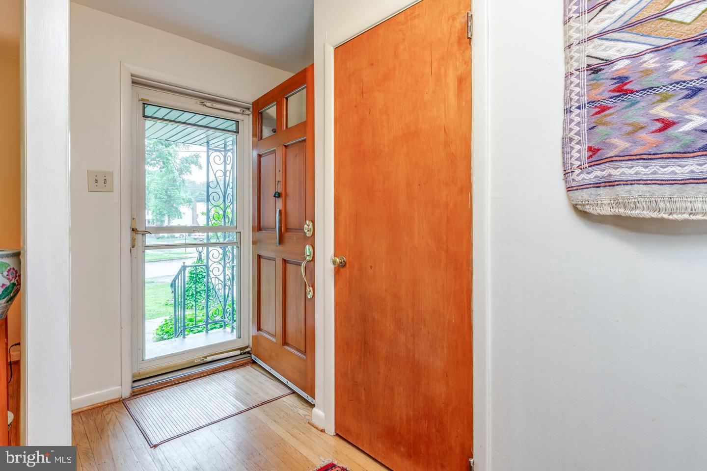 501 Bancroft Road Cherry Hill, NJ 08034 - Photo 3 of 28 Foyer