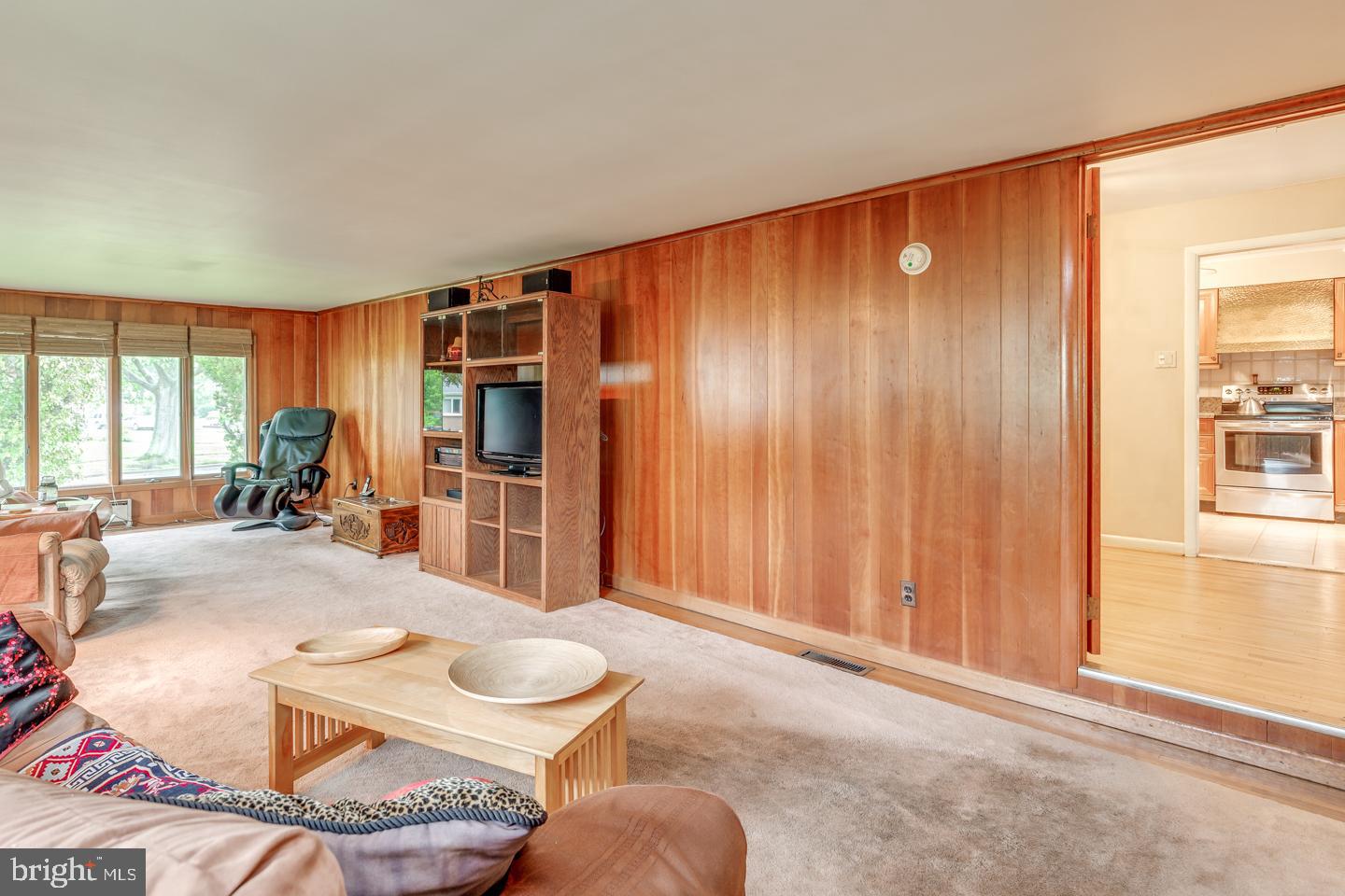 501 Bancroft Road Cherry Hill, NJ 08034 - Photo 10 of 28 Family Room