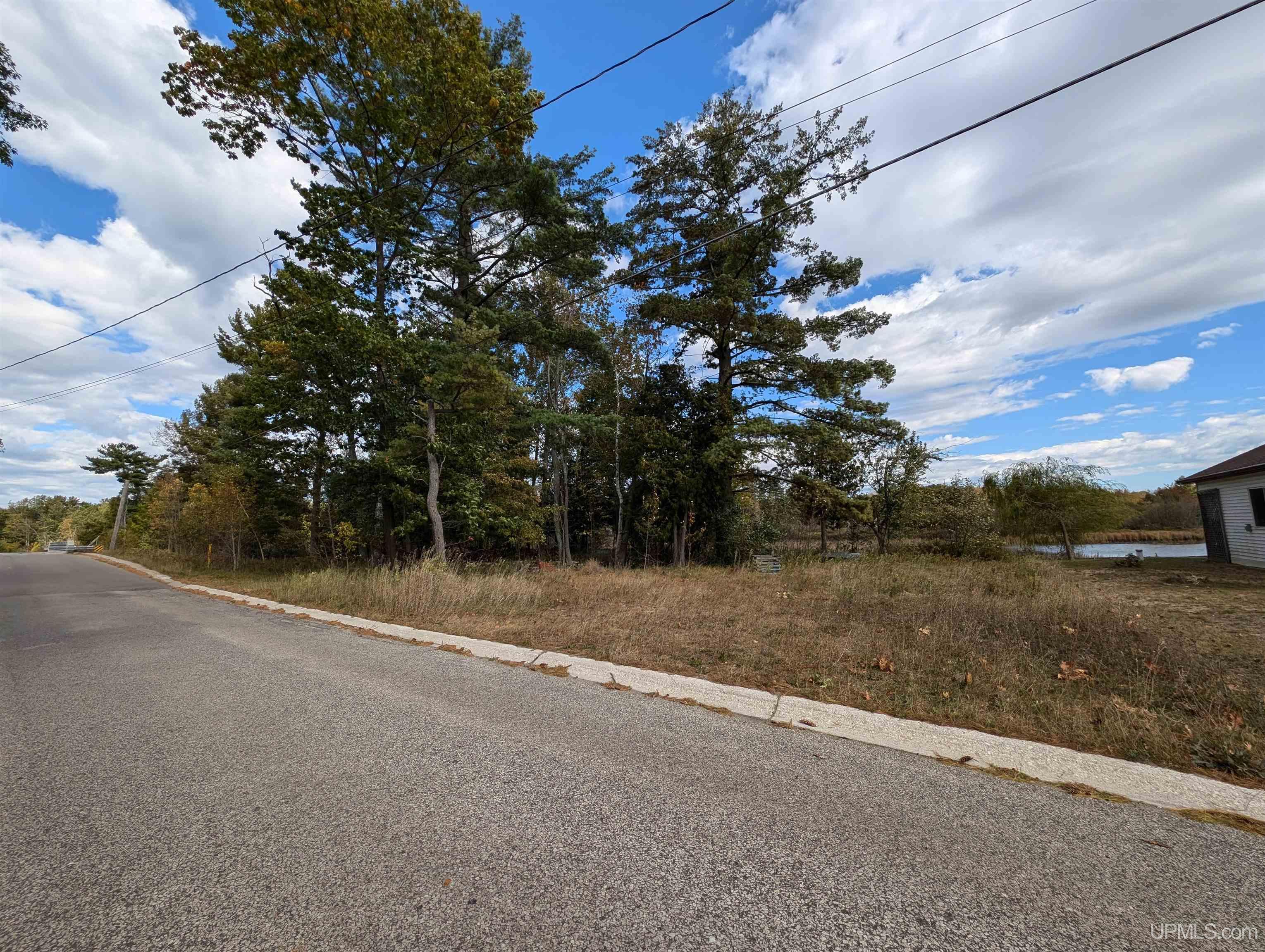 1007 North Co Road Manistique, MI 49854 - Photo 16 of 22