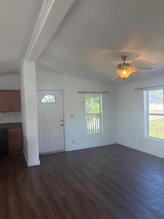 $1,300 | 2331 South Joplin Avenue, Joplin, MO 64804