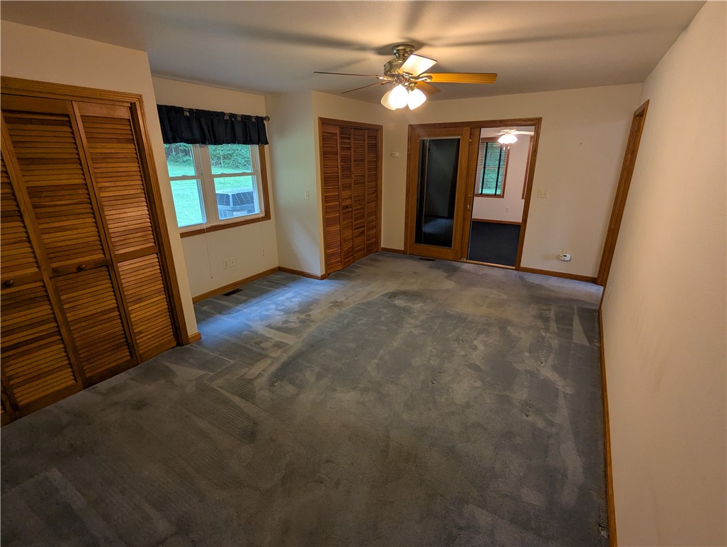 5830 County Road Charleston, IL 61920 - Photo 18 of 28