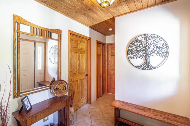 $1,200,000 | 1918 Pine Tree Trail, Ely, MN 55731