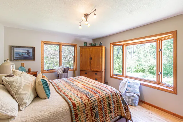 $1,200,000 | 1918 Pine Tree Trail, Ely, MN 55731