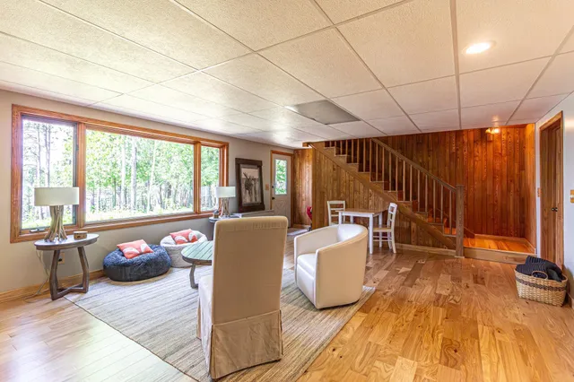 $1,200,000 | 1918 Pine Tree Trail, Ely, MN 55731