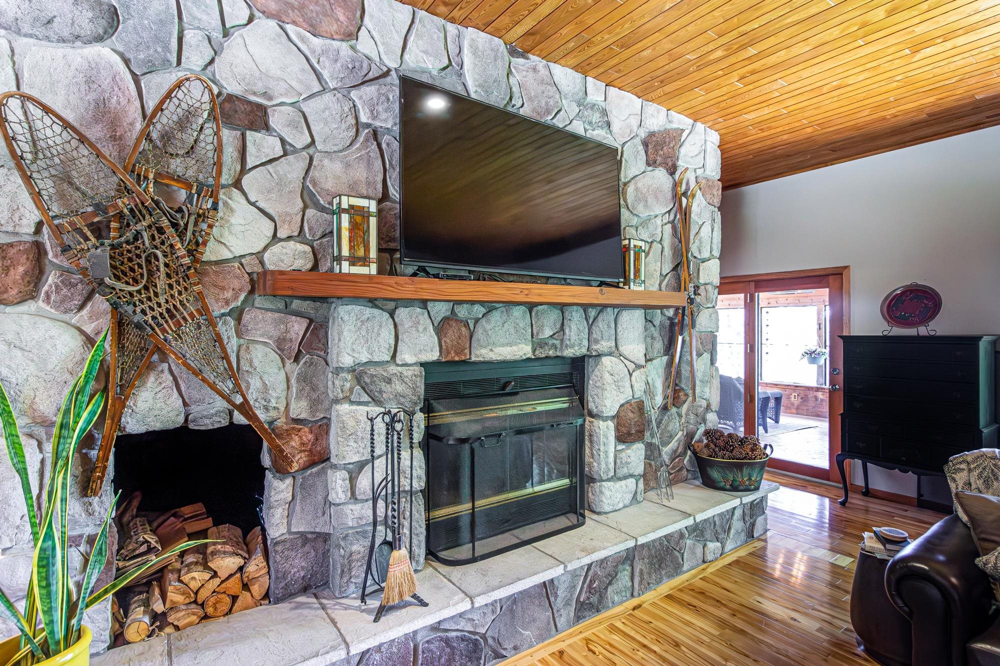 1918 Pine Tree Trail Ely, MN 55731 - Photo 7 of 50