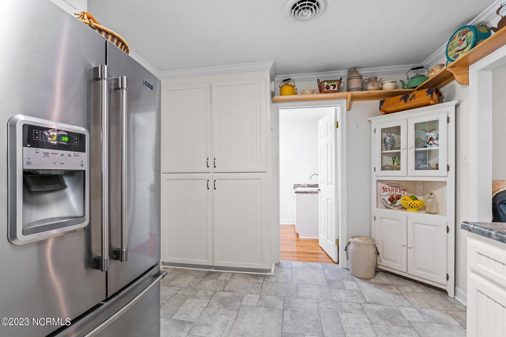 20 Medical Center Road Gates, NC 27937 - Photo 35 of 39 kitchen