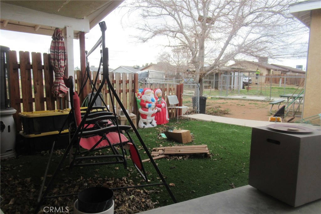 15774 Winnebago Road Apple Valley, CA 92307 - Photo 16 of 22