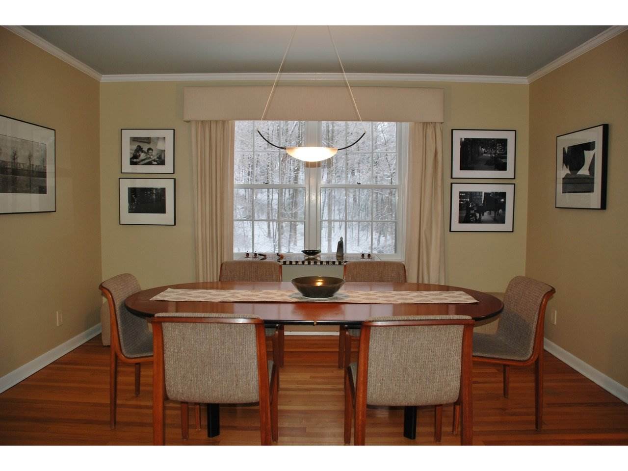 44 Crescent Road Burlington, VT 05401 - Photo 11 of 36 Gallery Image 11