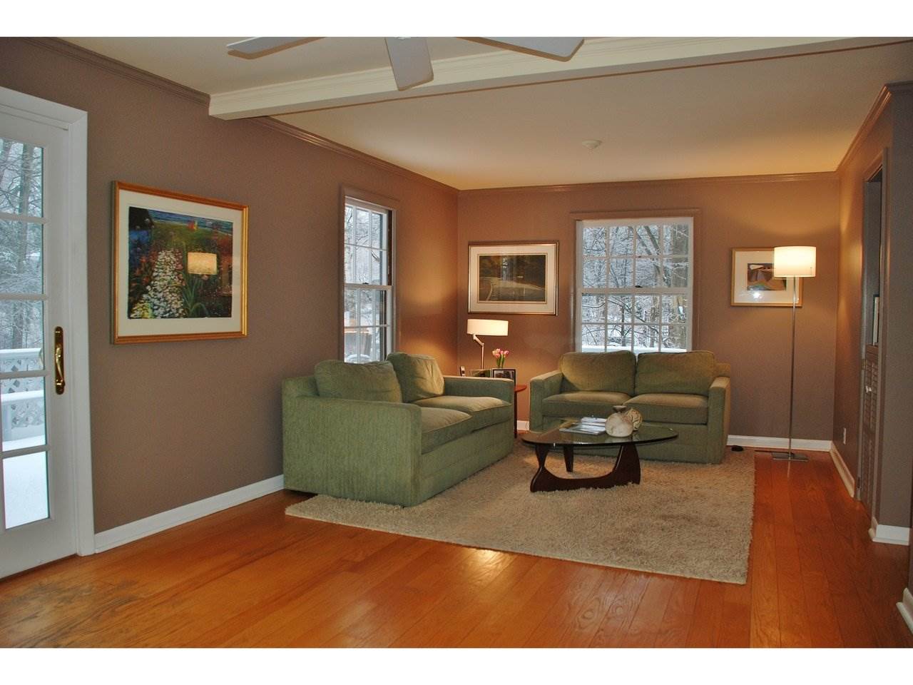 44 Crescent Road Burlington, VT 05401 - Photo 14 of 36 Gallery Image 14